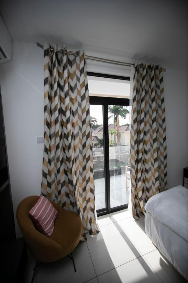 Accra Comfy Studio At Embassy Gardens Cantonments Bagian luar foto
