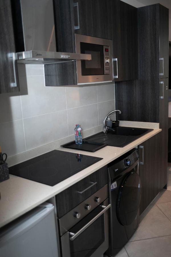 Accra Comfy Studio At Embassy Gardens Cantonments Bagian luar foto
